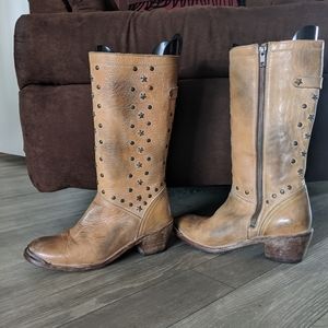 Women's cowboy boots